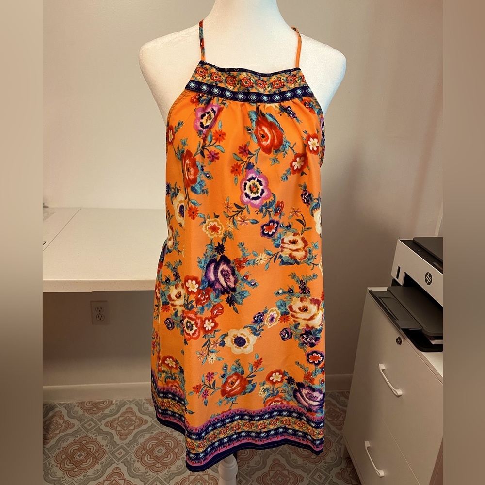 3 for $20 Bundle any 3 items priced $15 and under and get them for $20🛍️🛍️🛍️